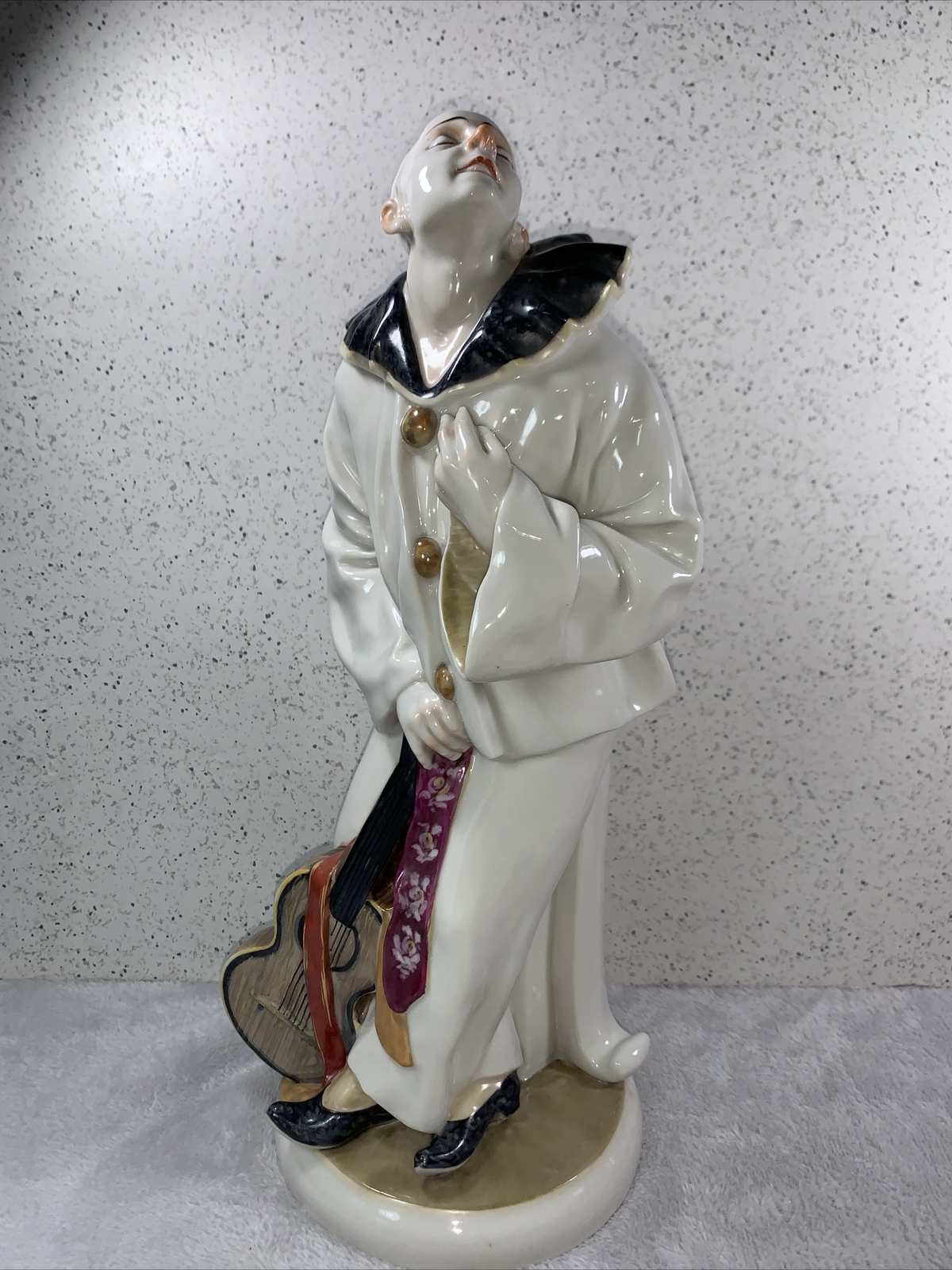 VINTAGE RARE KARL ENS PORCELAIN PIERROT CLOWN FIGURINE 1920S GERMANY 13.5 In.