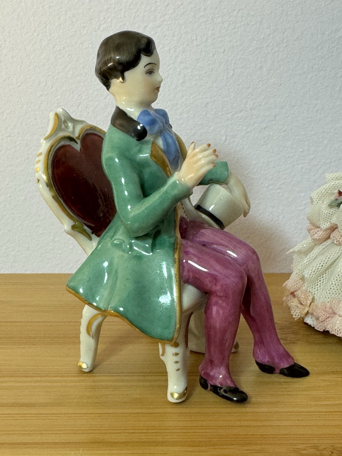 Antique German Dresden Porcelain Lace Couple Small Sizes Figurines Set Of 2