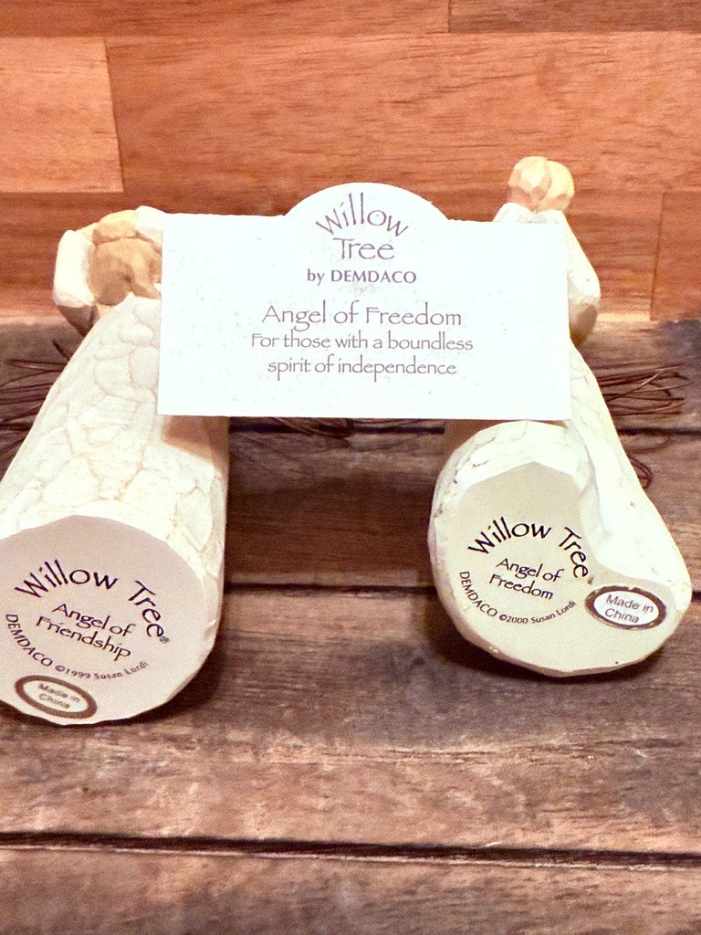 Willow Tree Angel of Friendship & Angel of Freedom Figurine Bundle – Lot of 2