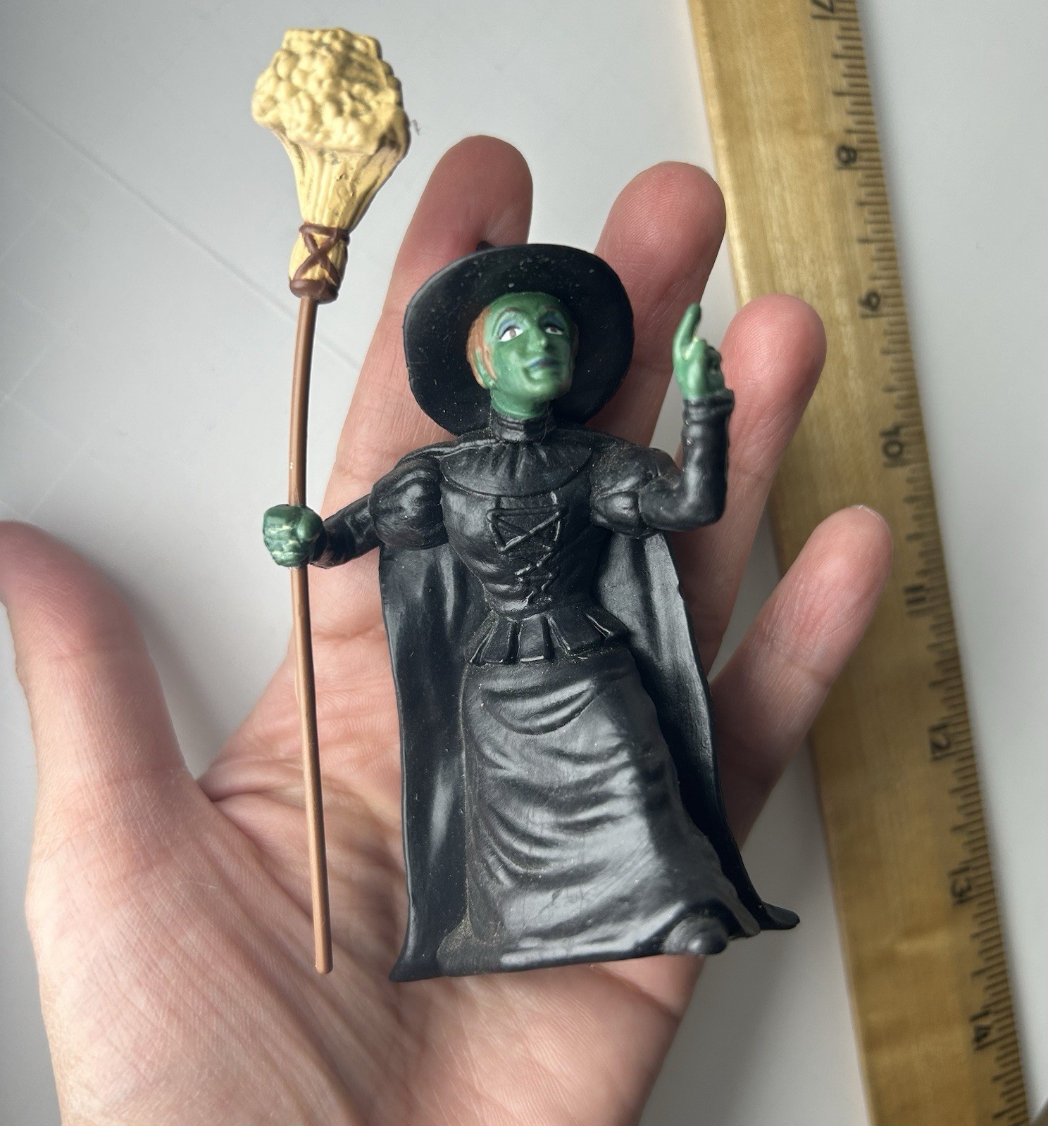 The Wizard Of Oz Wicked Witch Of The West Figurine MGM Turner Vintage 1988