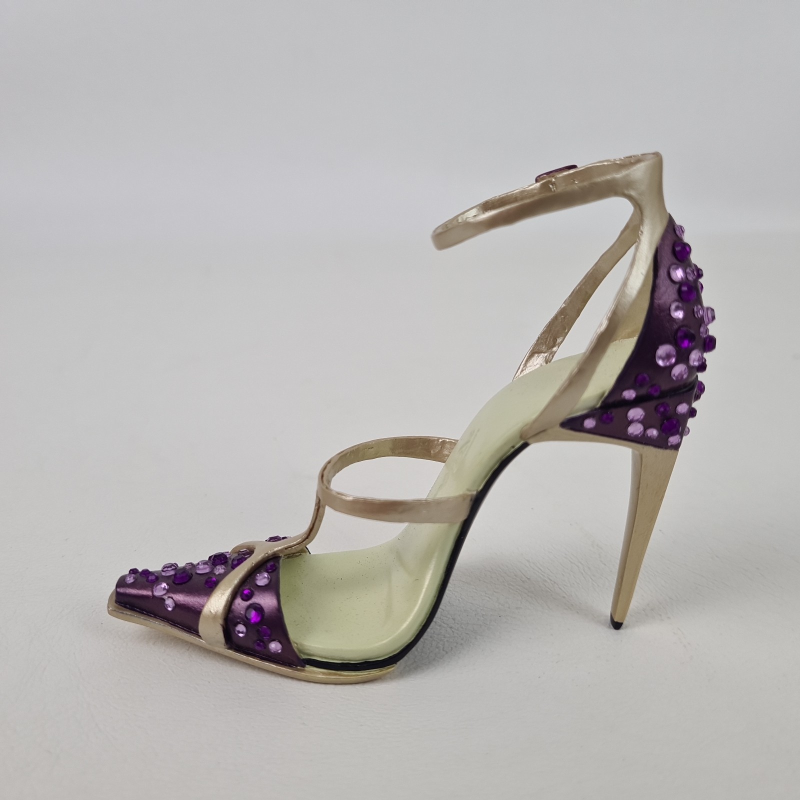 🚨 Just The Right Shoe “Socialite” By Raine Stepping Out 26018 Vintage Miniature