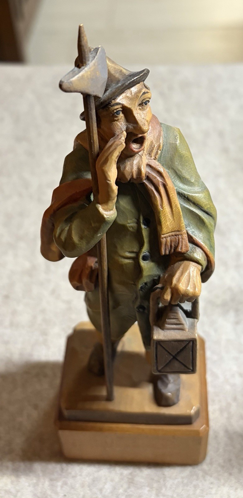 Vintage SCHMID-LINDER Switzerland FOLK ART Woodcarving, TOWN CRIER 8″ Tall