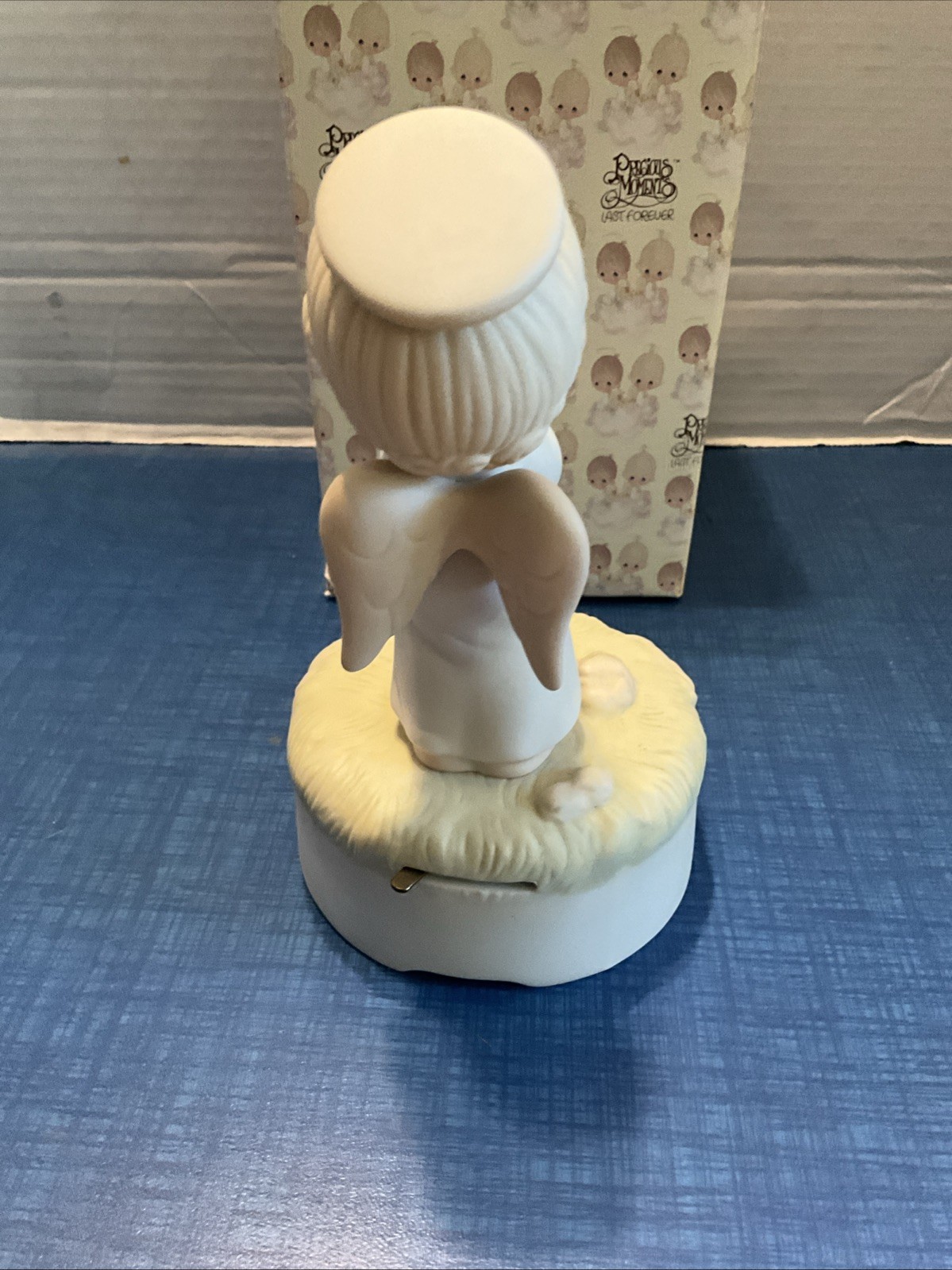 Precious Moments 1981 “Rejoice O Earth” music box playing “Joy to the World”