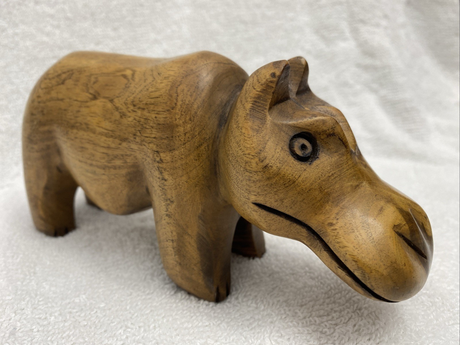 Beautiful Vintage Hand Carved Teak Wood Hippo Figurine Hippopotamus African