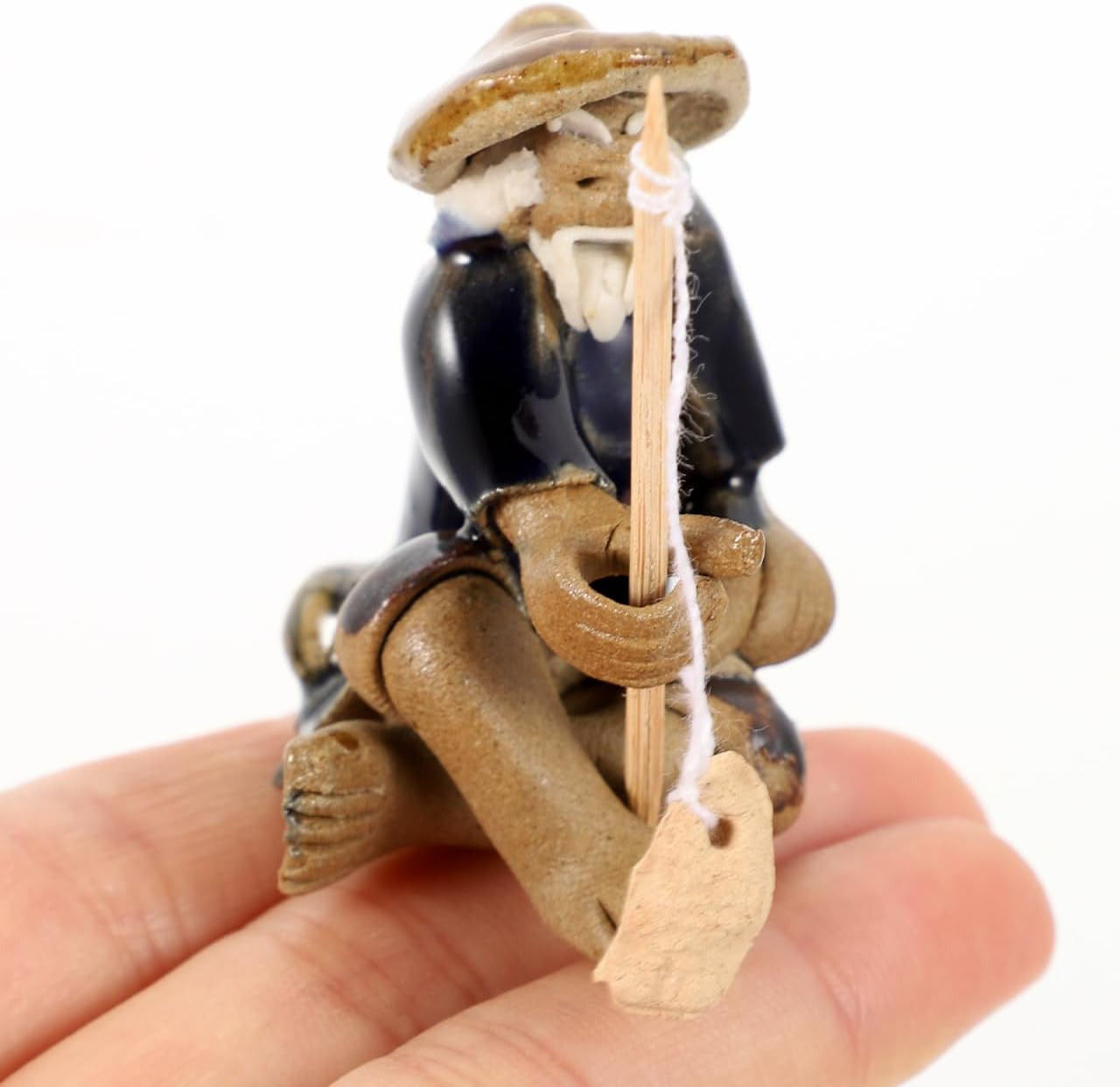 2 Pcs Mini Sitting Fishing Figurines, Ceramic Fisherman Figurines for Fish Tank