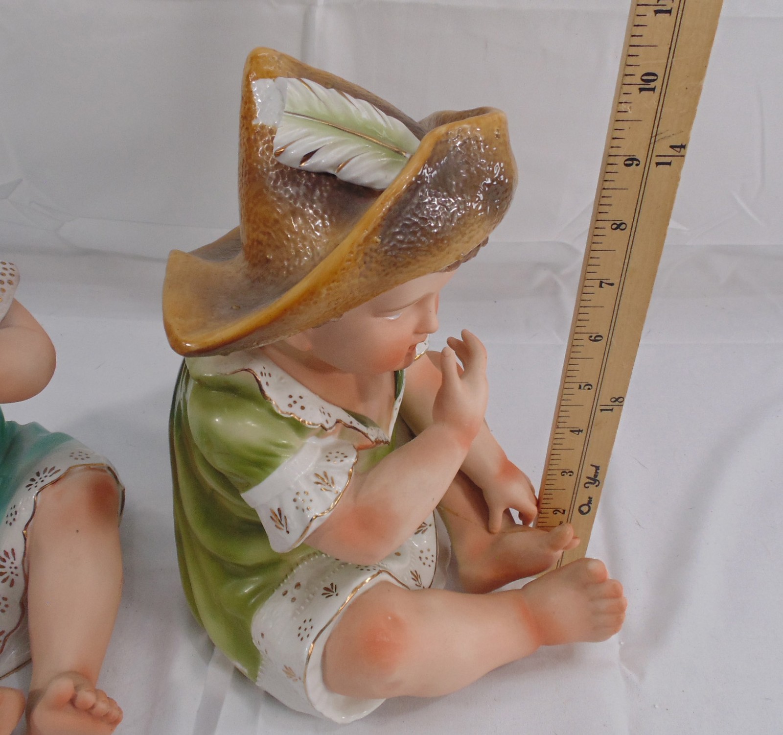 Vintage 1950’s Set of 2 Piano Babies Porcelain Figurines Ardalt Japan READ !!