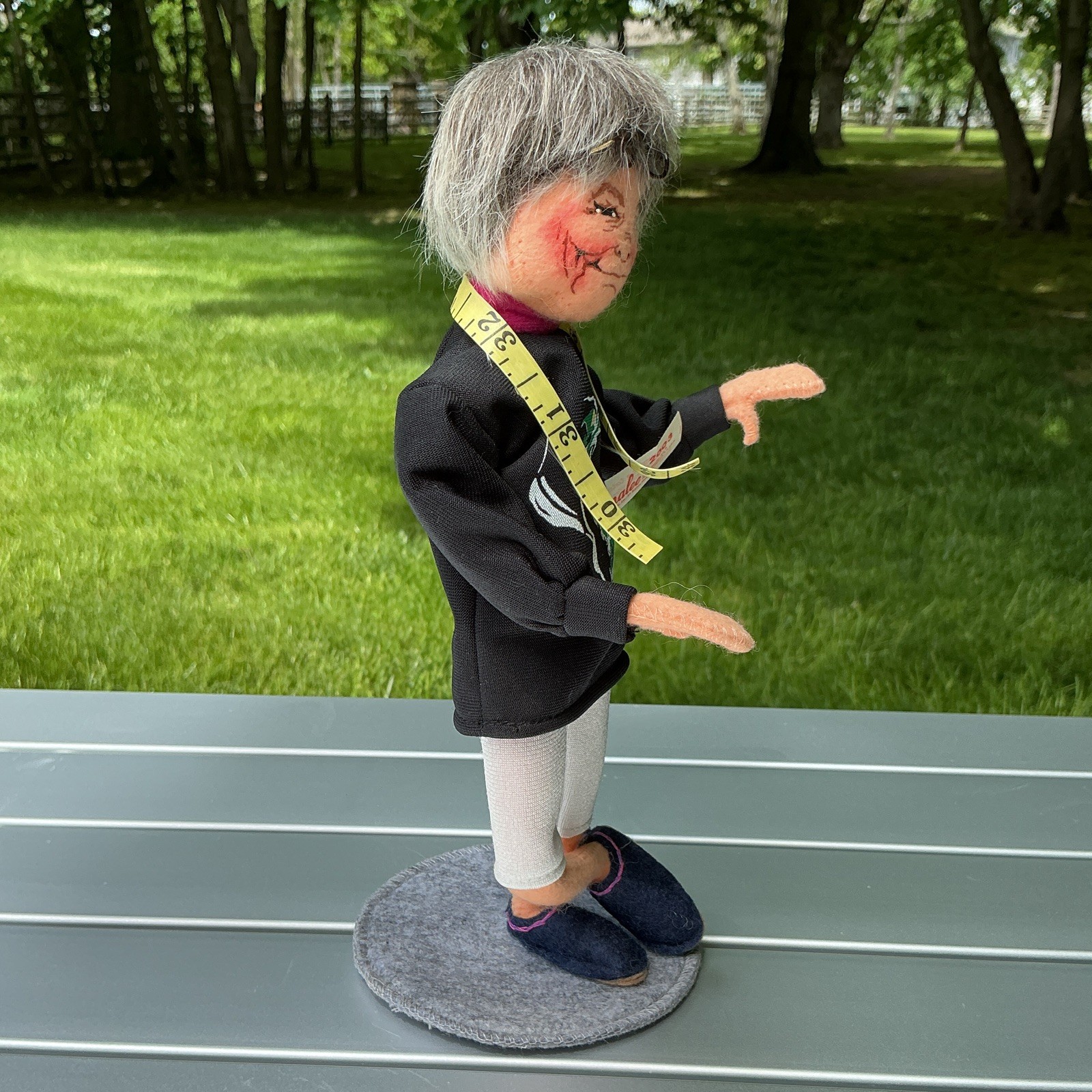 Annalee 2003 Whimsical , Handmade Fabric Felt Person Figurine on Base, 10” Doll