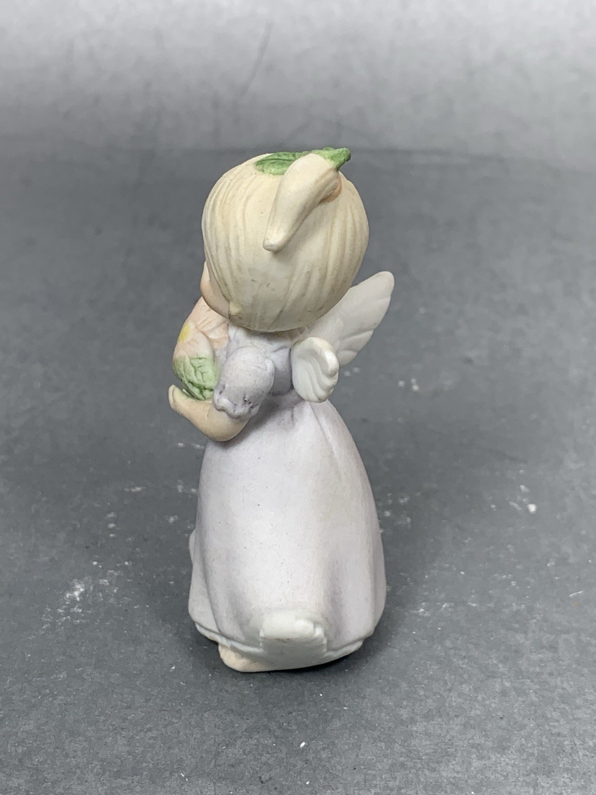 Lefton Mini Angel Christmas Girl Figurine 03444 Vintage 1983
