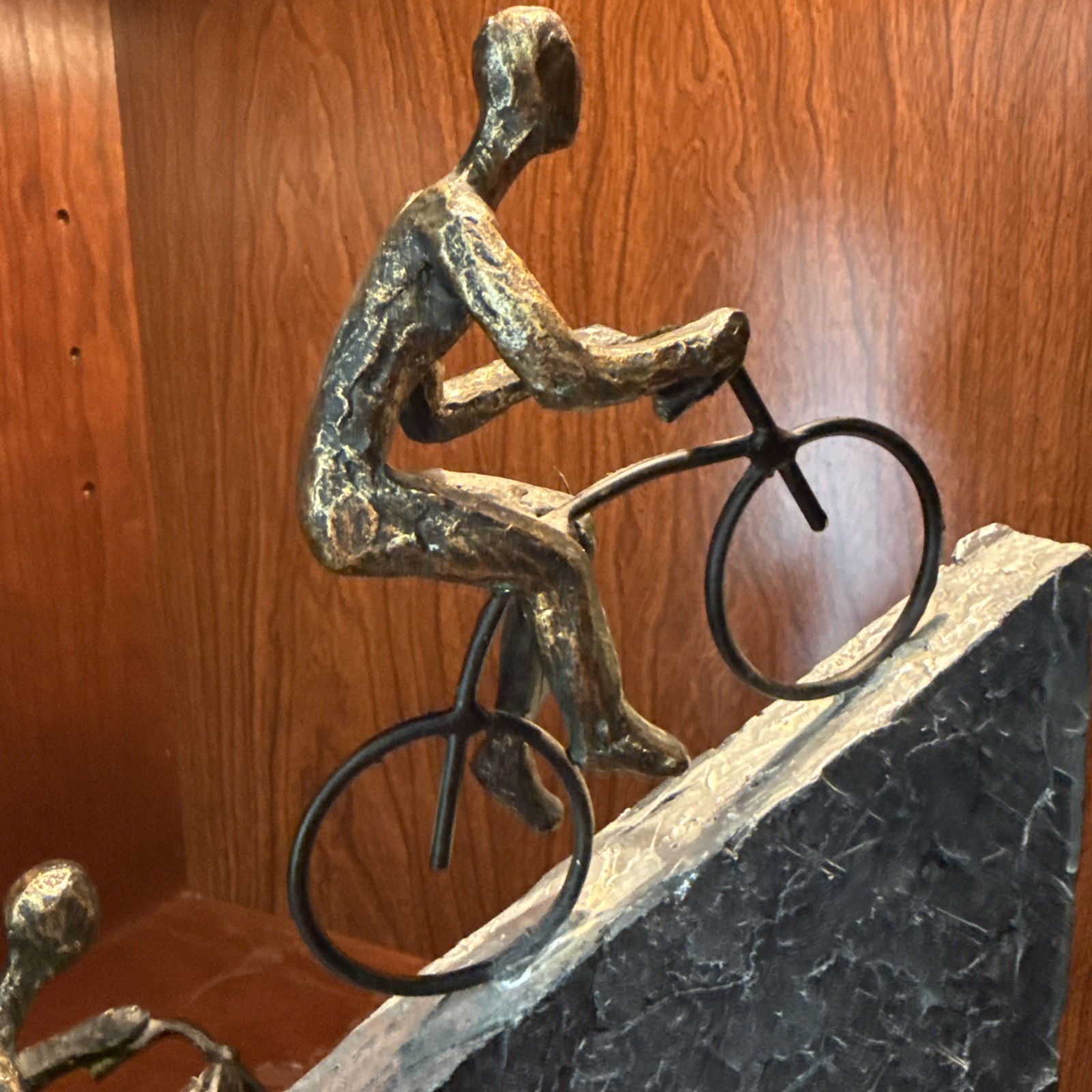 Mountain Bicyclist RACING Statue By Sagebrook Home Bronze Polynesian