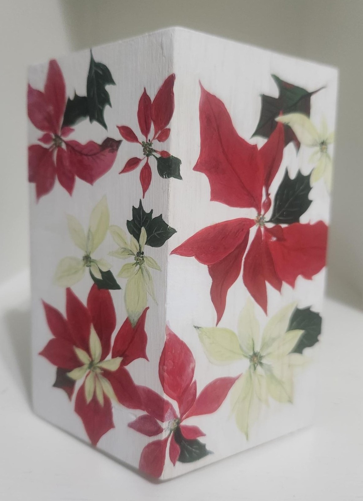 Hand Painted Wooden Birdhouse w/ Christmas Poinsettias 5″ x 4.5″ Inside Decor