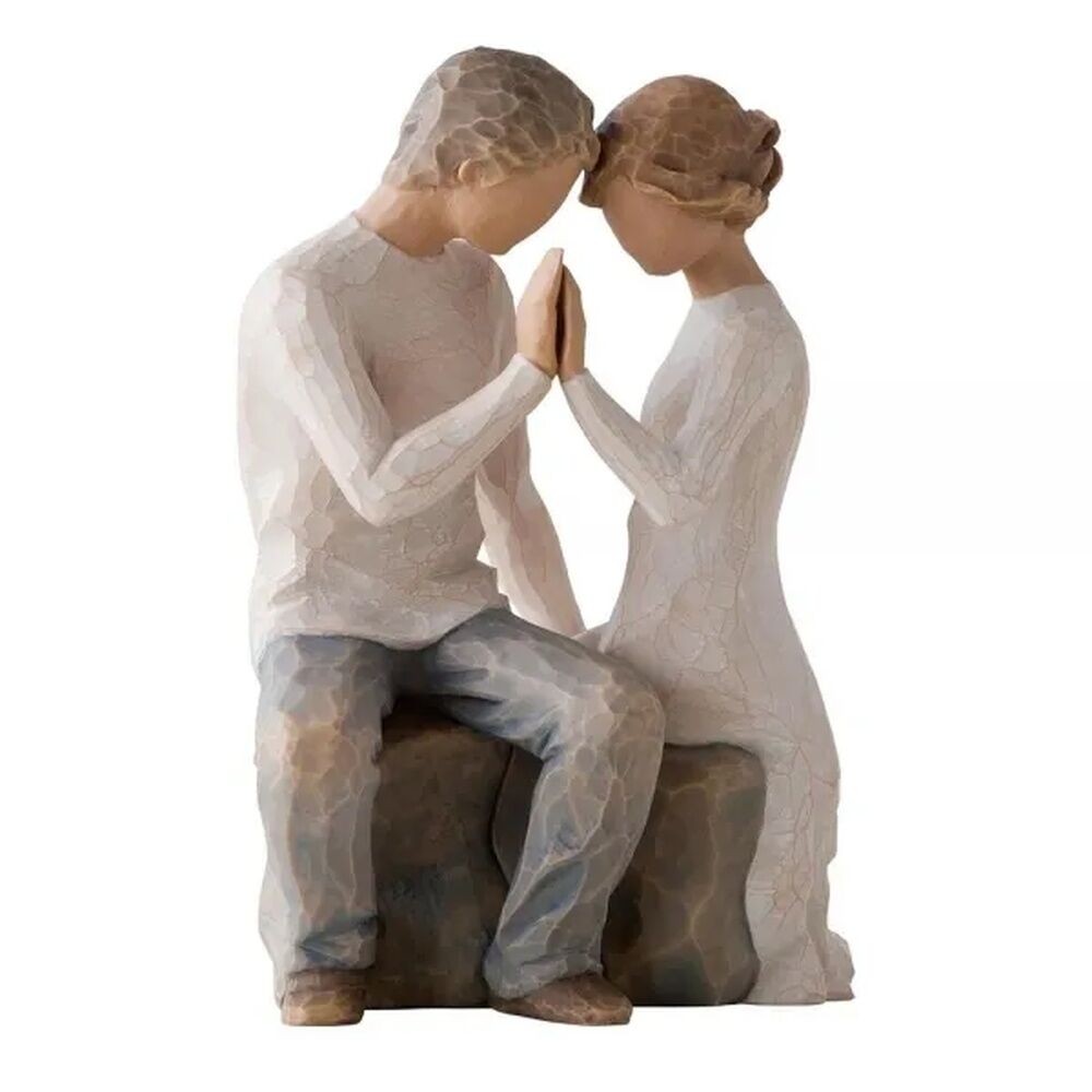 Willow Tree Figurine – Around You 27182 By Susan Lordi