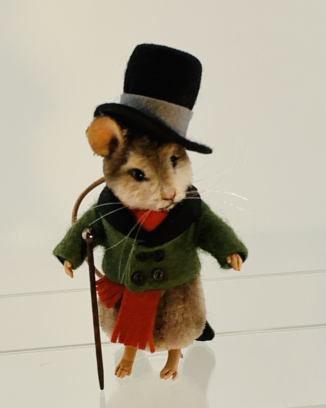 R. John Wright Limited Edition 3/100 “Fritz” 4.5” Winter Mouse With Box
