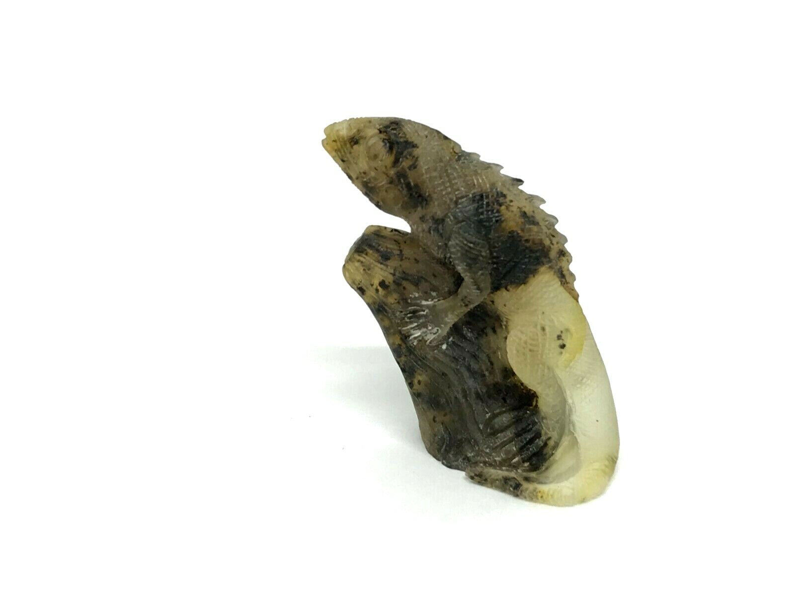 AMBER IGUANA Gift Carved BALTIC Figurine Statuette Untreated Raw Unique 4g 15785