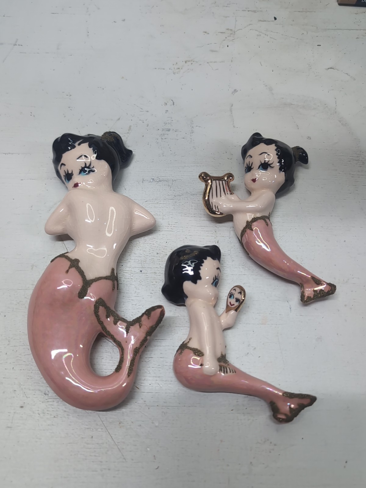 Vintage Shell Pink Mermaid Wall Plaques Gold Accents Mirror And Harp