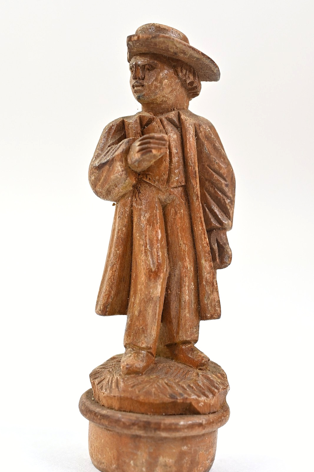 Vintage Hand Carved Wood Folk Art Figure Man in Hat Miniature Carving 3.25″