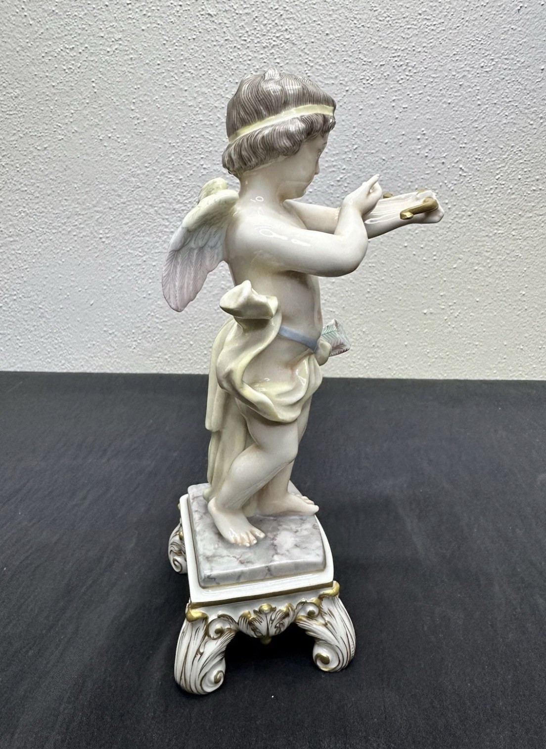 ⚡️Italian Porcelain Cherub on Pedestal Blue Crown N Mark Gilded Bow 7” Figure⚡️