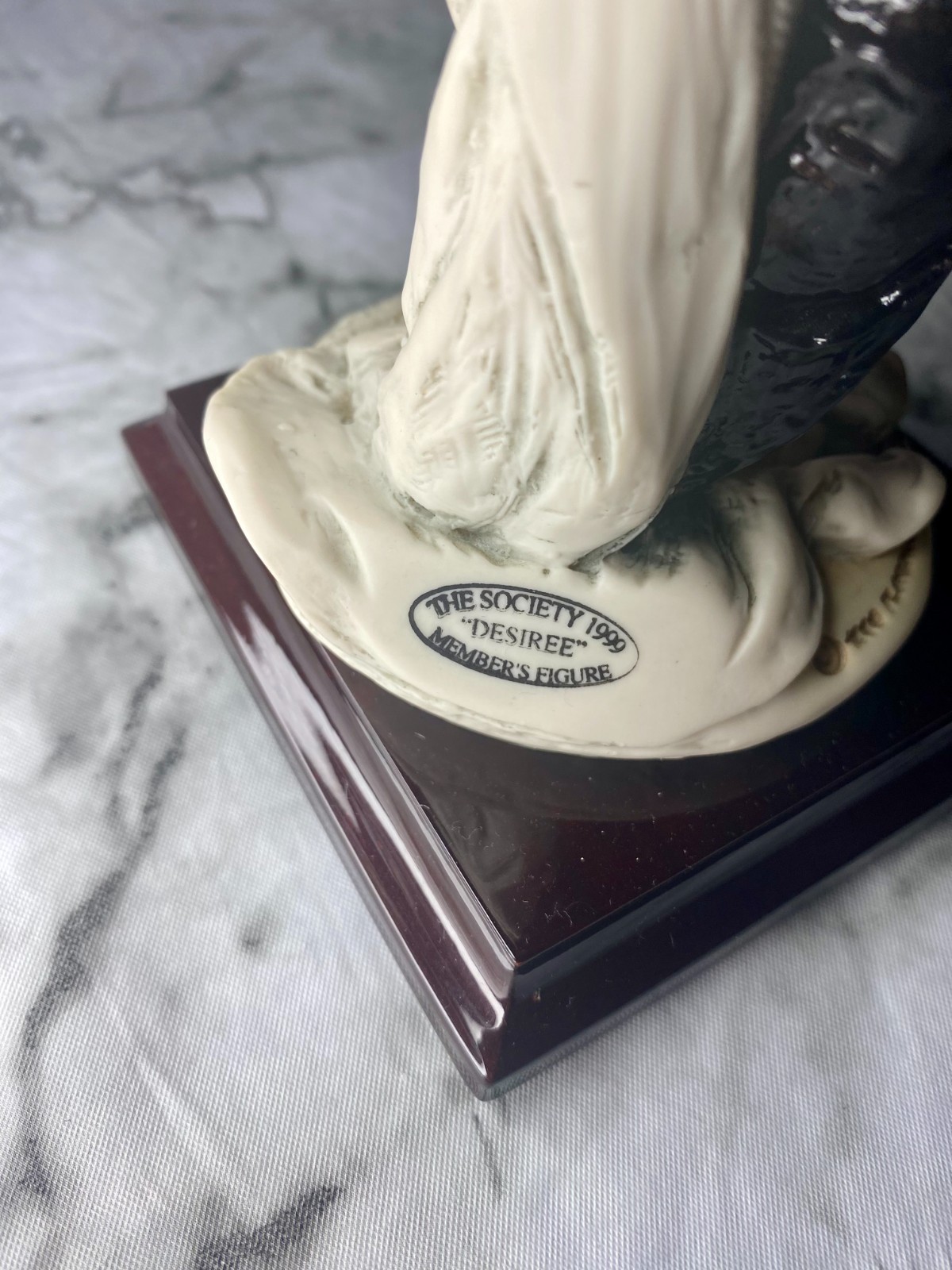 Authentic Giuseppe Armani “Desiree”- Redemption Piece 1999 No. 303C Figurine