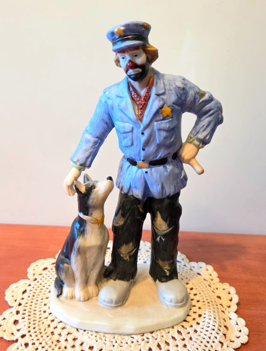 Vintage Flambro Emmett Kelly Jr. Clown Policeman & Dog Figurine