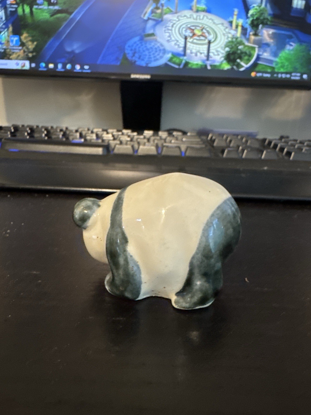 Vintage Ceramic Panda Figurine – Hand Painted Japan – 1950s to 1970s