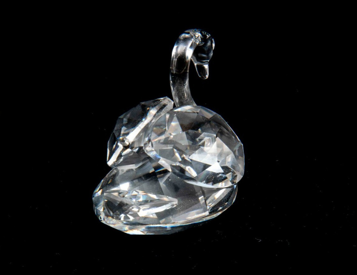 Swarovski Silver Crystals “Beauties of the Lake #1” – 7633NR050000 – IOB Retired