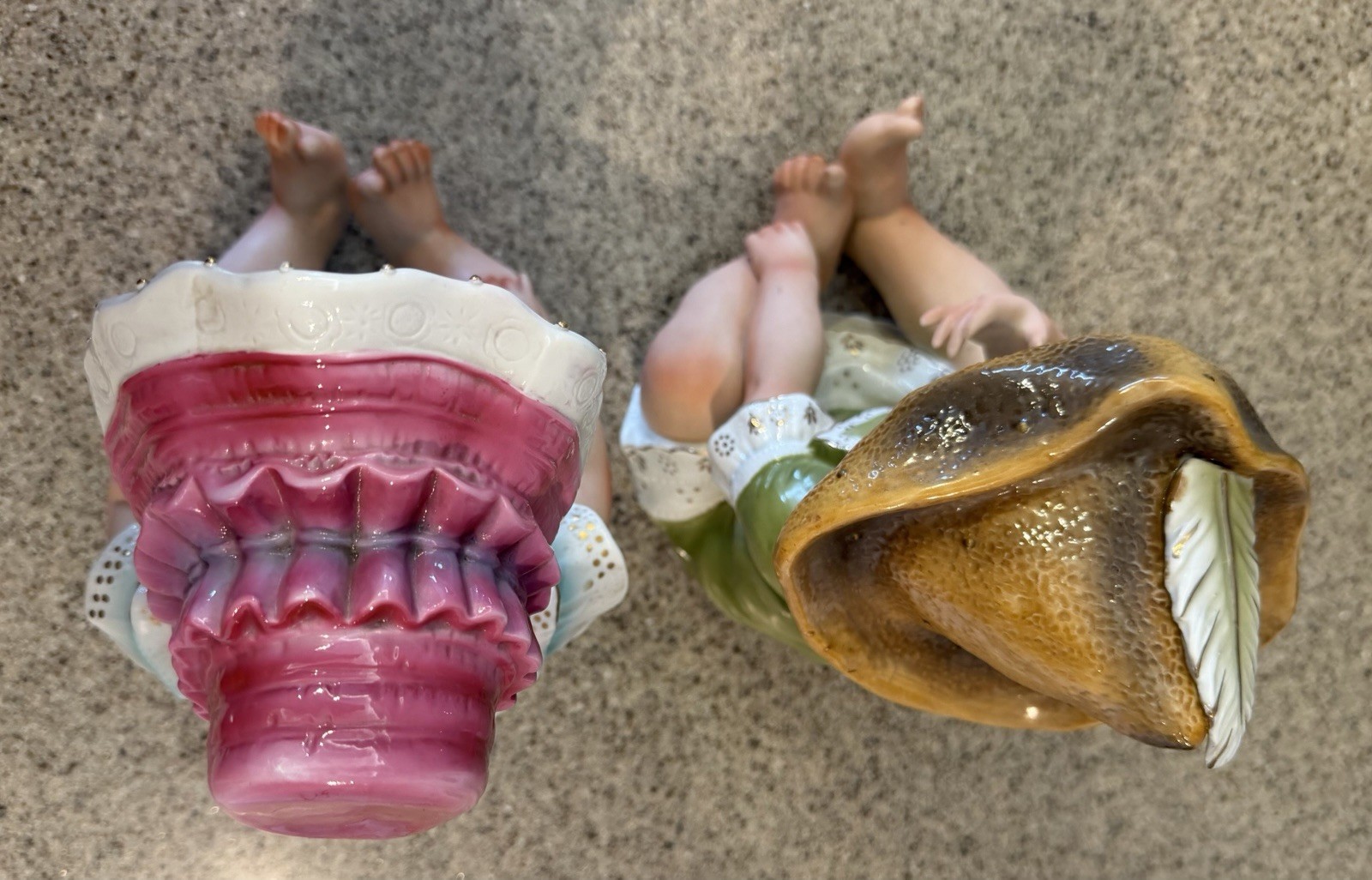 Vtg 50s Piano Babies Baby Pair Boy Girl Bonnet Porcelain Figurines Ardalt Japan
