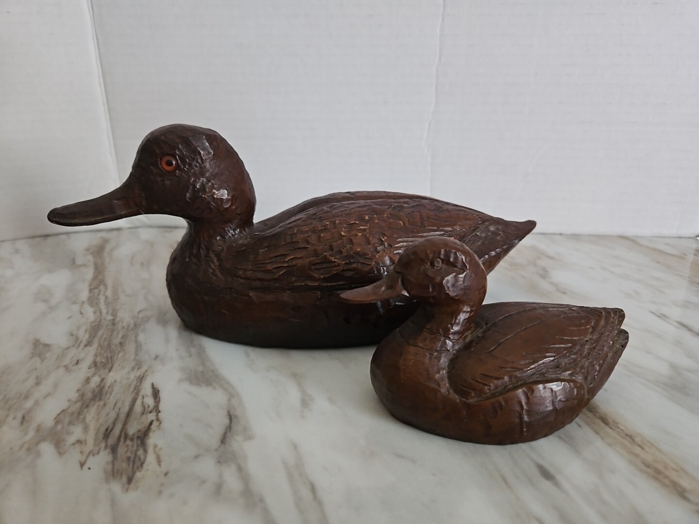 Vintage small Duck RED MILL MFG handcrafted Pecan or walnut Shells Resin USA