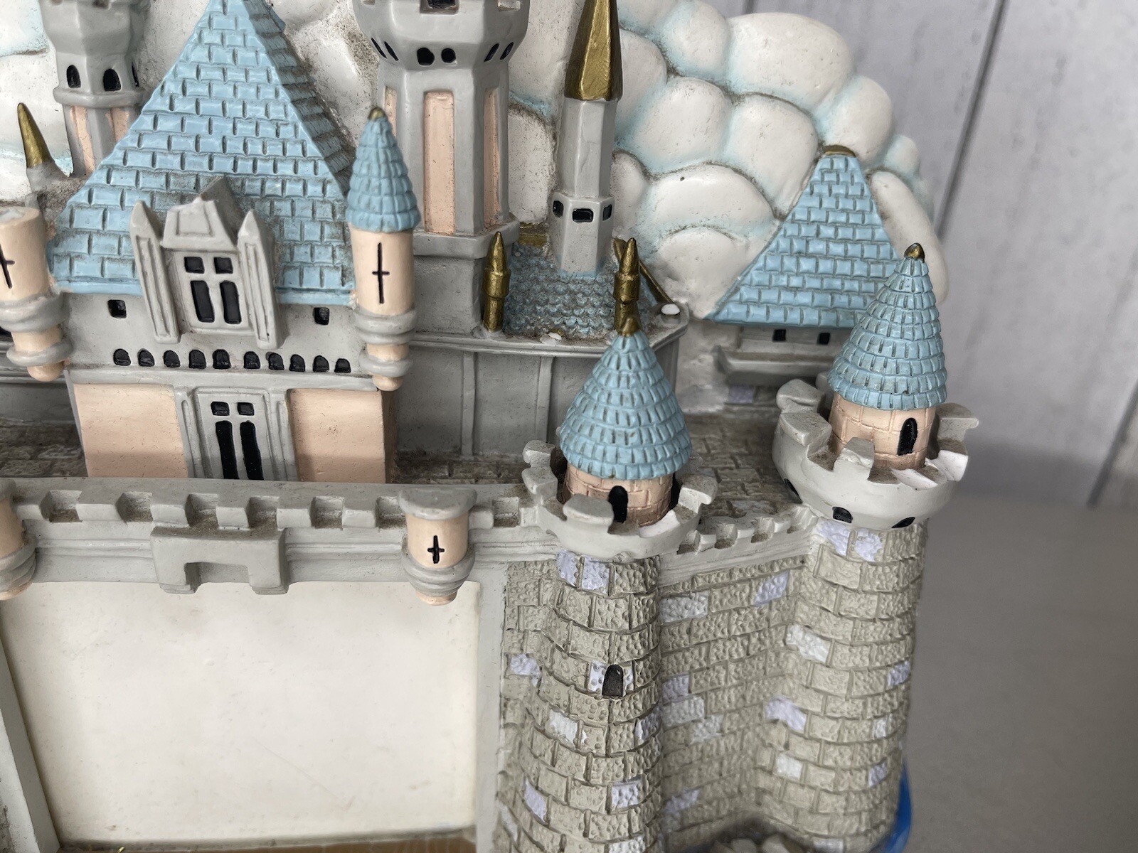 RARE Disney Vintage Aurora Sleeping Beauty Castle collection Disneyland -READ-