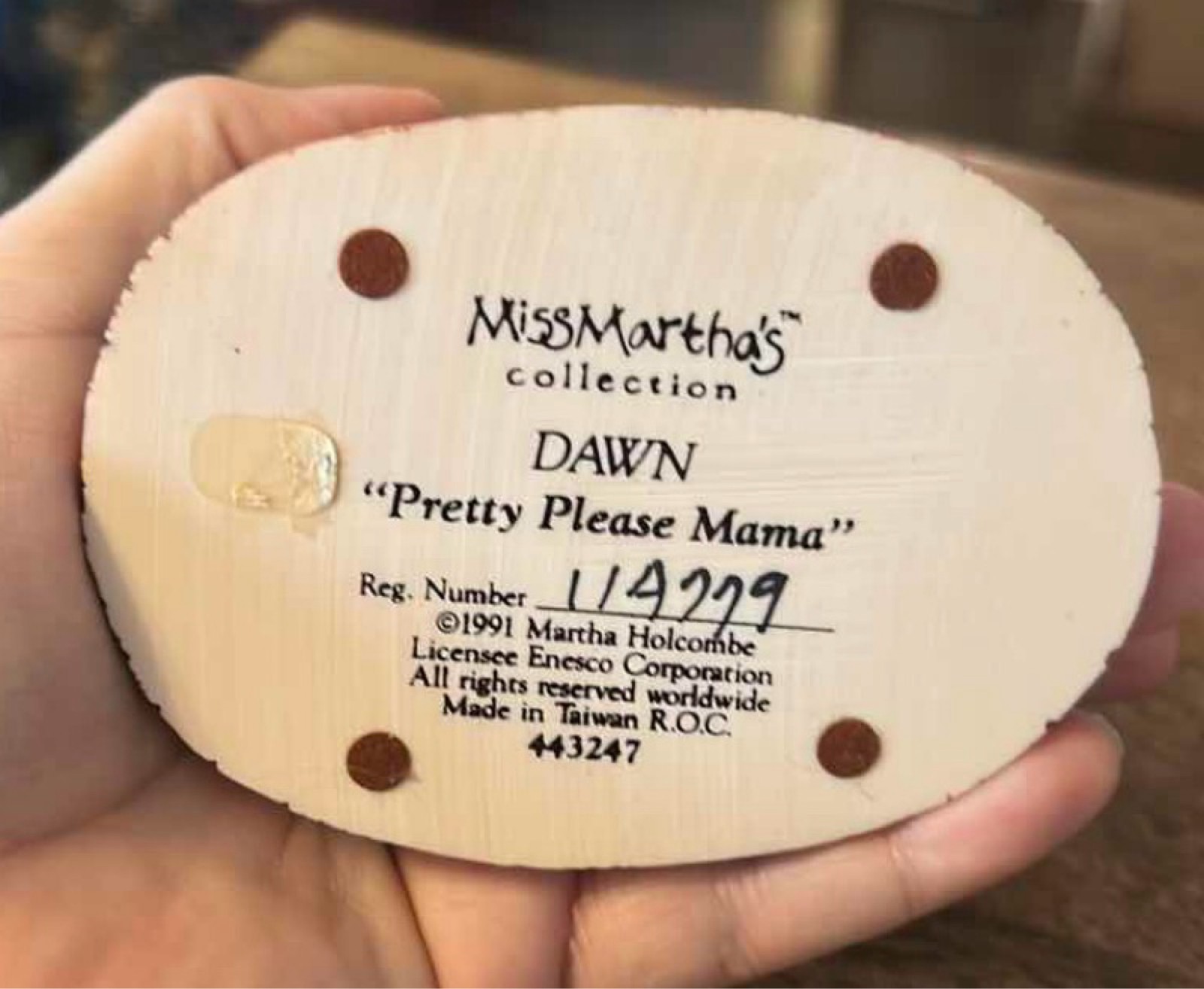 Enesco Martha Holcombe Dawn Pretty Please Mama Figurine 1991