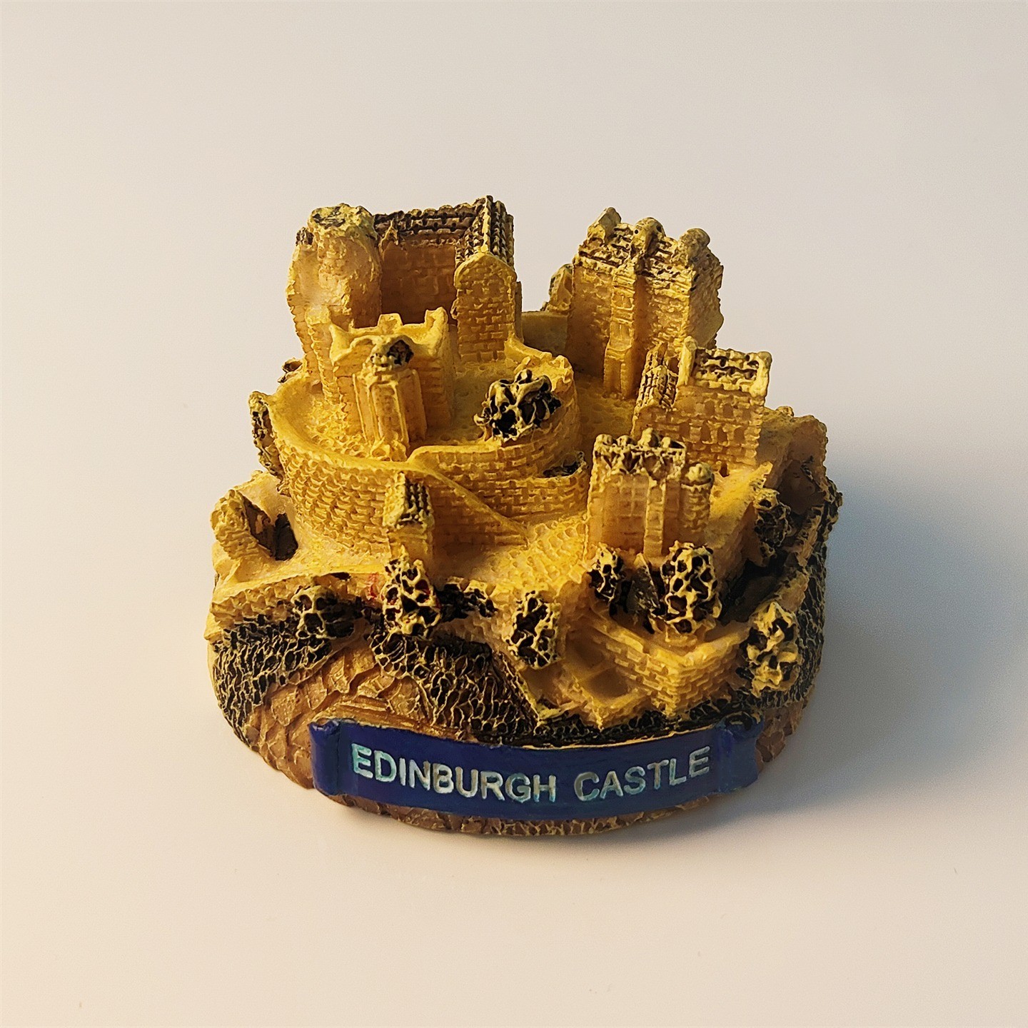 UK United Kingdom Edinburgh Collectible Tourist Souvenir 3D Resin Table Ornament