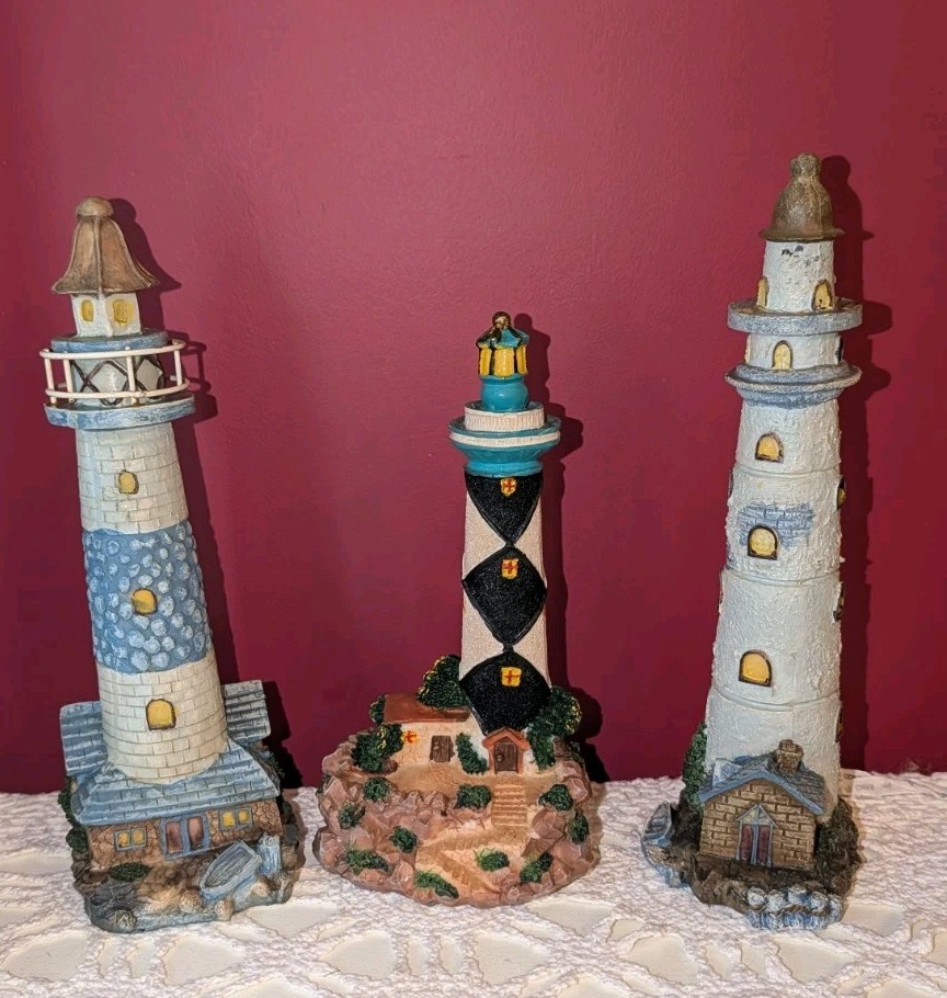 Lot Of 3 Vintage Lighthouses (1)-7.5″ (2)-9″ Small Nautical Ocean Decor