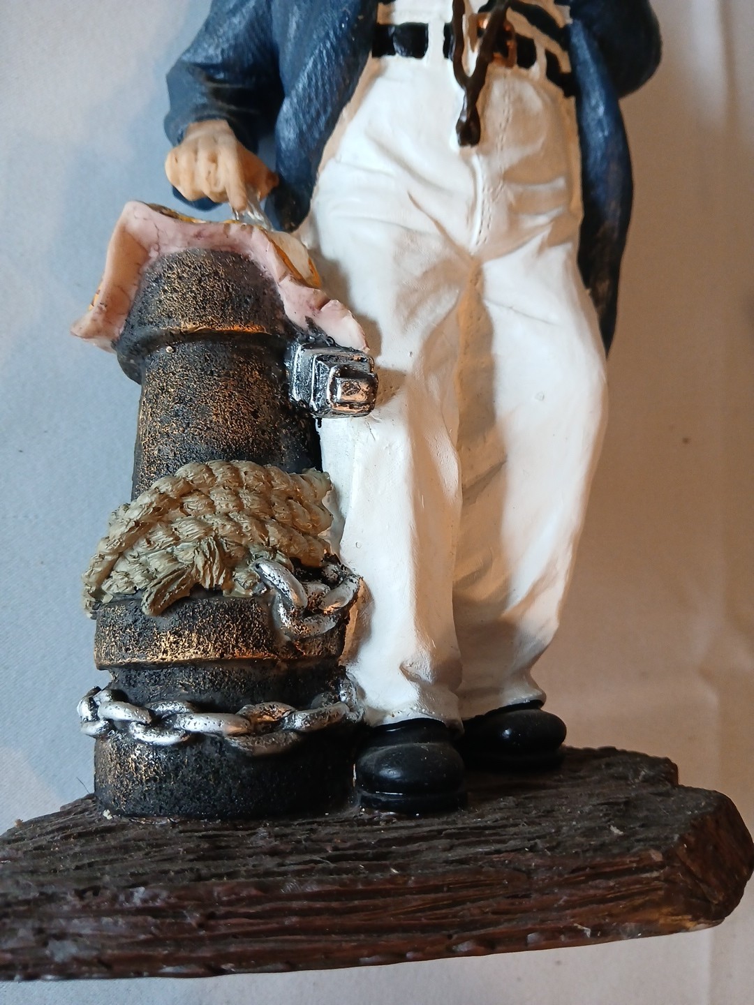 Nautical Sea Captain Statue Approximatly 5″x5.5″x12.75″