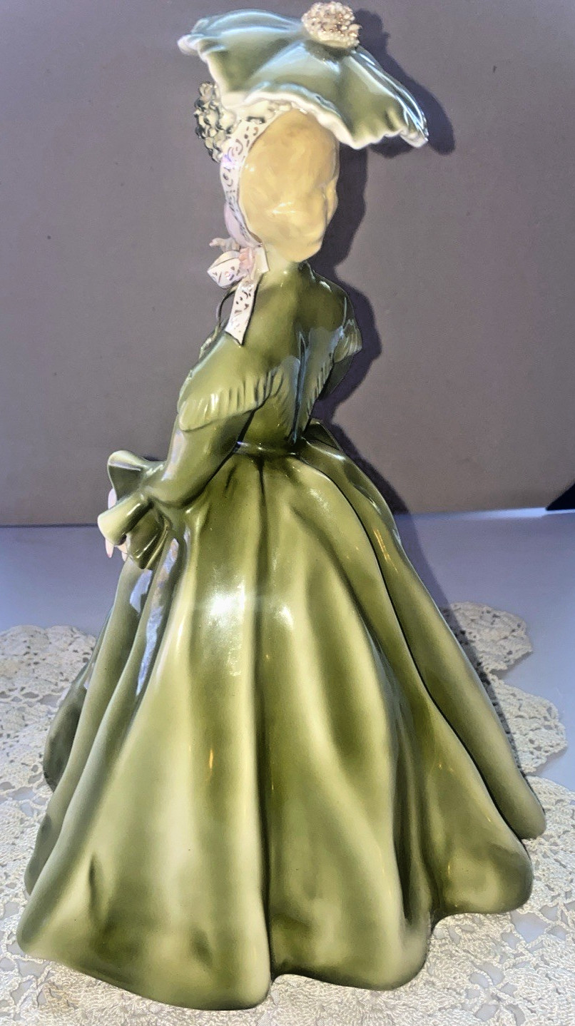 FLORENCE CERAMICS VIVIANE LADY with PARASOL VICTORIAN DRESS 50’s VINTAGE SIGNED