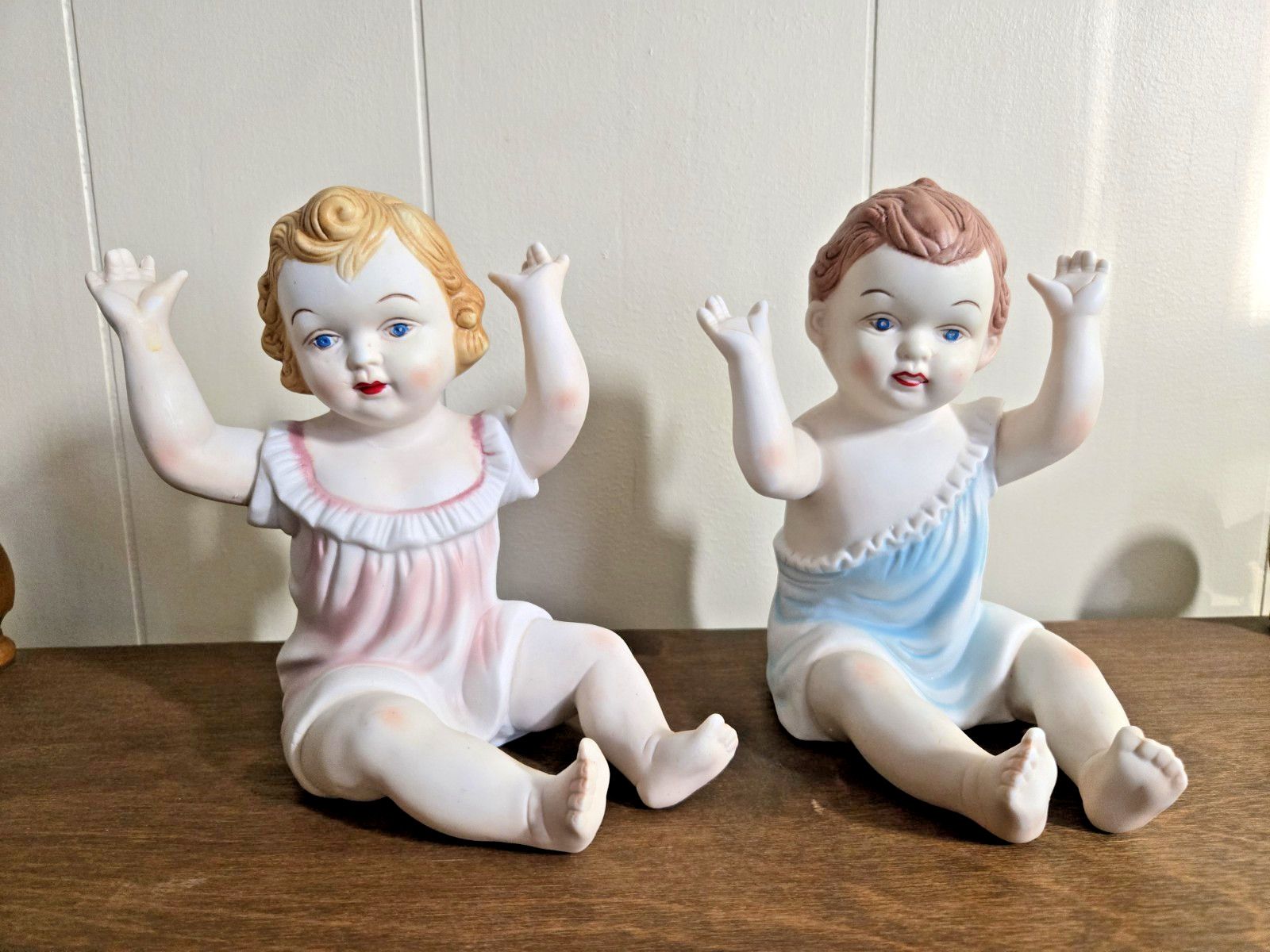 Vintage Bisque Porcelain Hand Painted Baby Girl Boy Piano Baby Hands In The Air