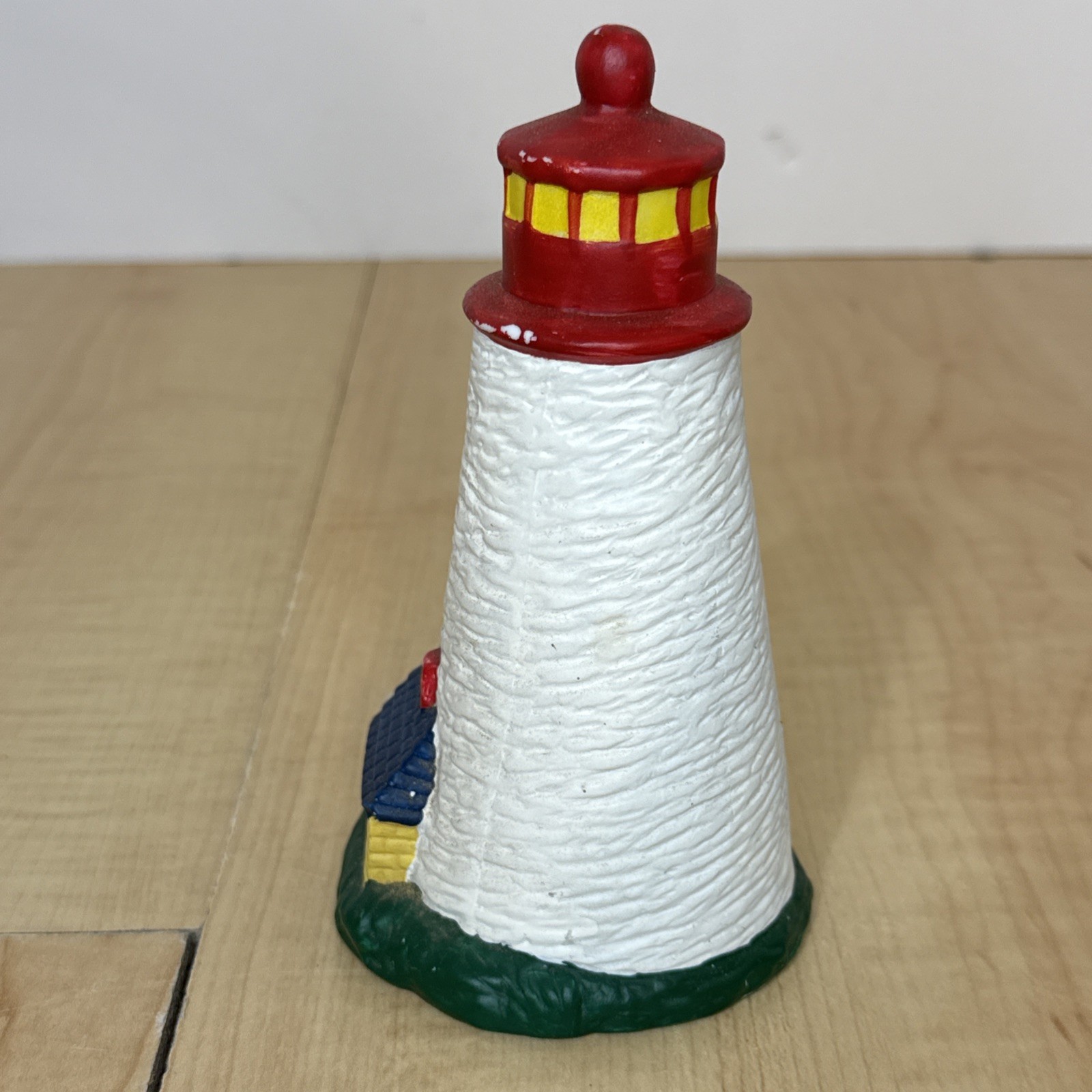 Ceramic Lighthouse w/ Keeper House Greenbrier Nautical Figurine Vtg 6″ Red White