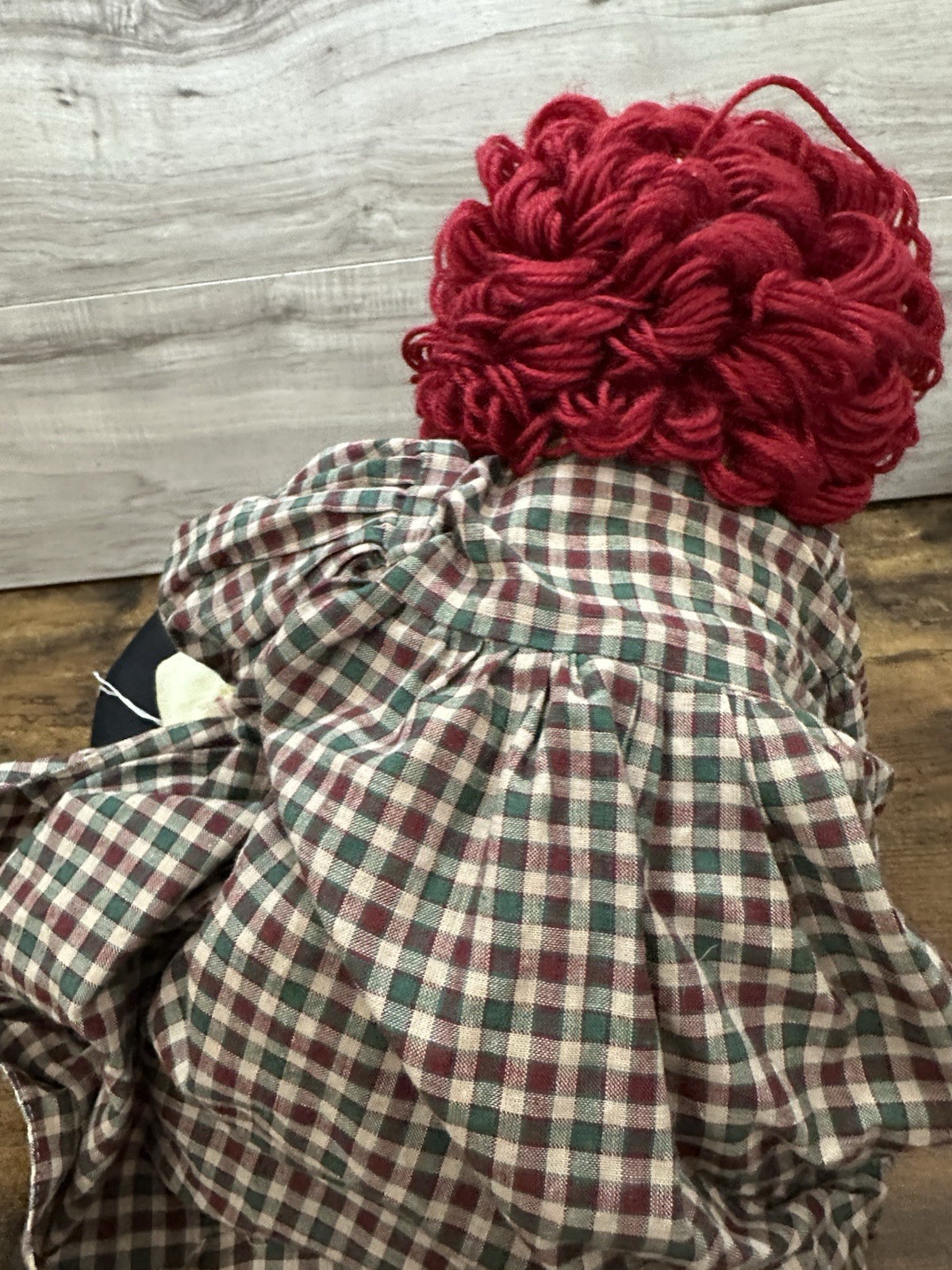 Large Country Themed Raggedy Ann Ragdoll Mother Holding Child 29″ Tall Free Ship