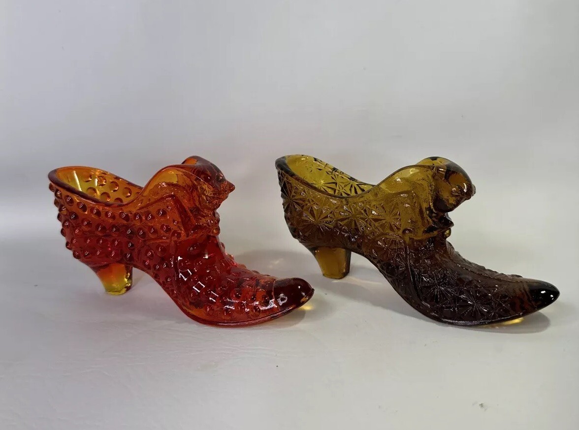 Vintage Fenton Style Glass Shoes Art Figurine Hobnail Red & Brown MCM Set Of 2