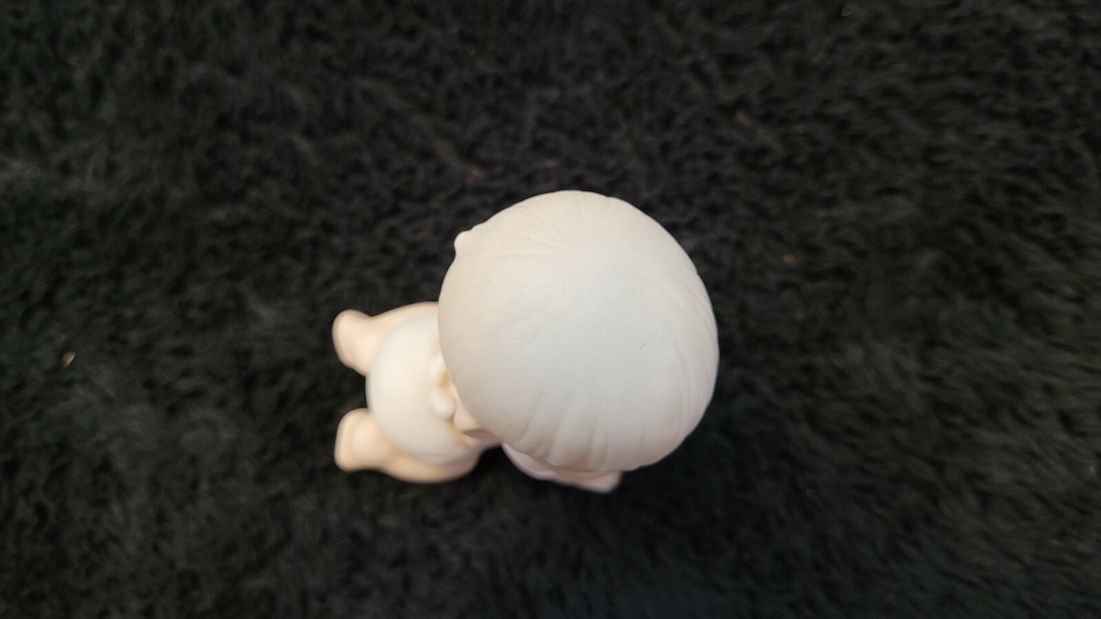 Vintage Precious Moments Figurine Baby Boy Crawling 1983 Jonathon & David E-2852