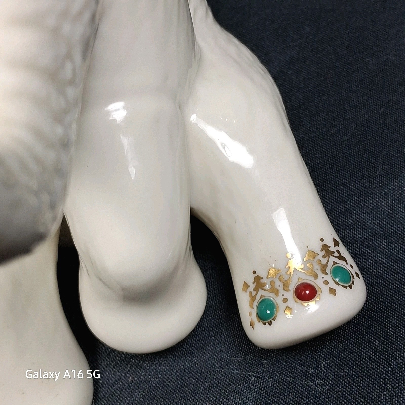 Lenox China Jewels Collection Elephant Sitting with Trunk Up 4 1/8″ Tall Vtg.