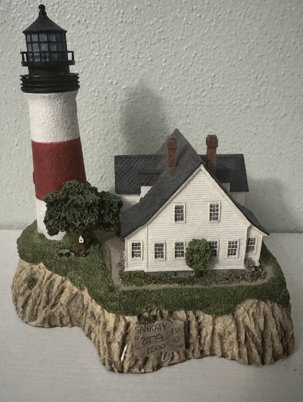Harbour Lights Lighthouses Sankaty Head, MA #250 And Race Rock New York #272