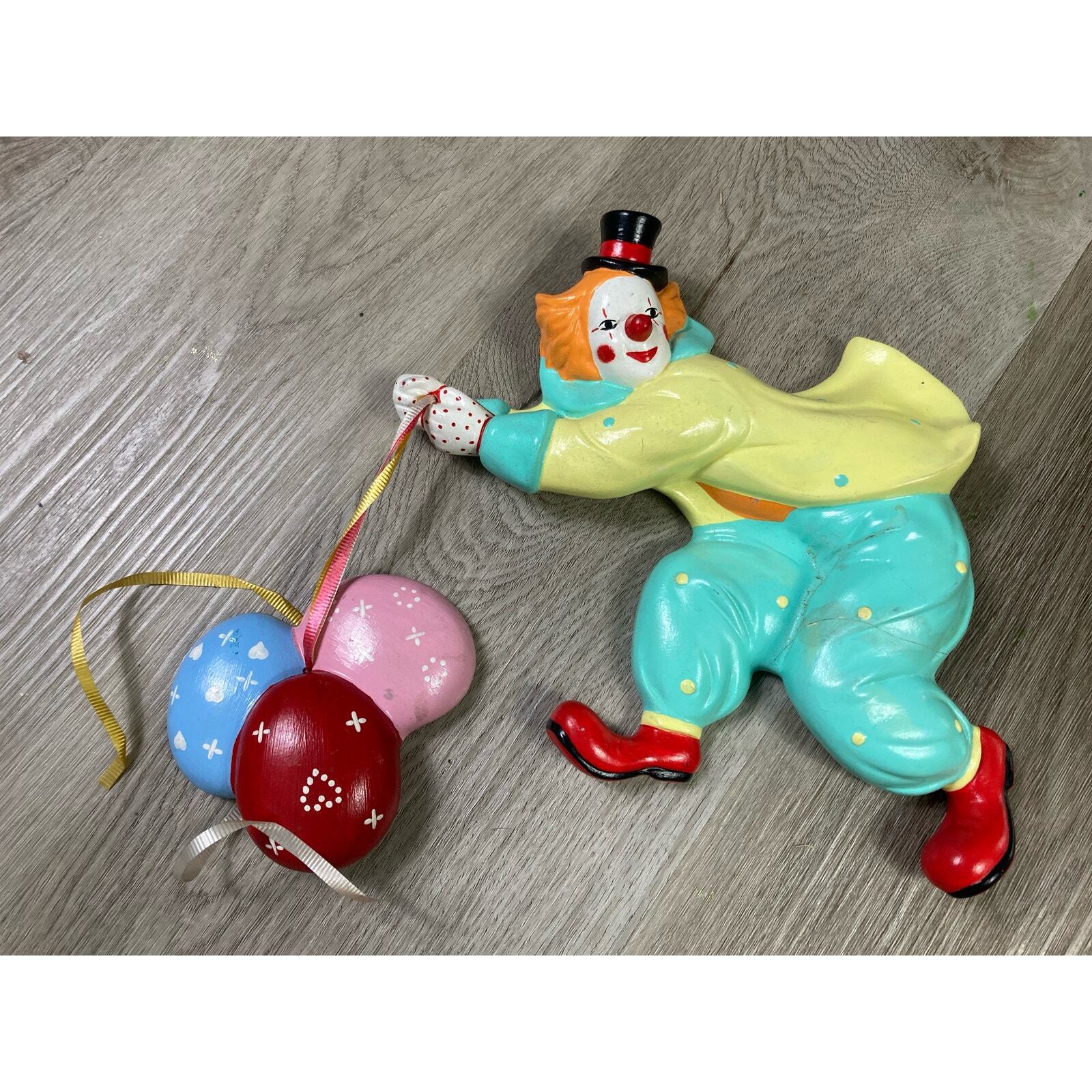 Vintage Japan Ceramic Clown Wall Hanging Decor Figurine Balloons Circus Art VTG