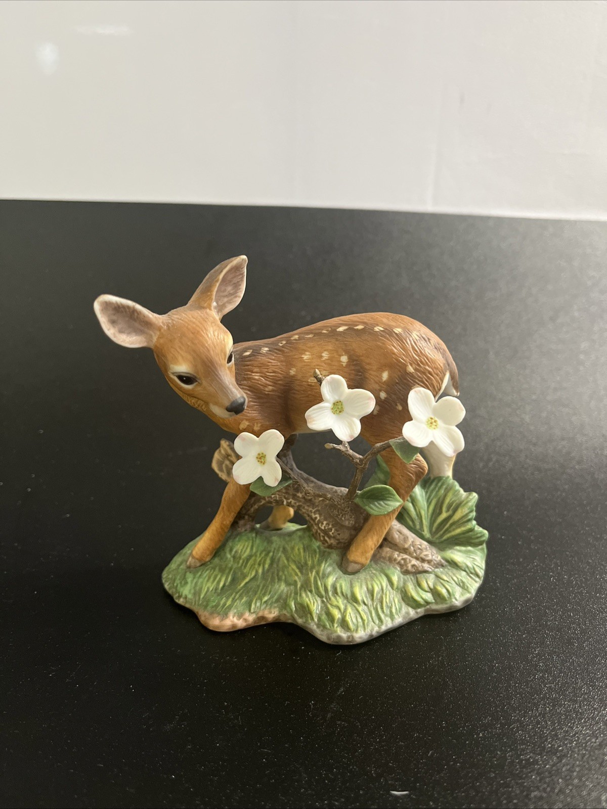 Lenox Figurine Woodland Animals White Tailed Deer Figurine Afternoon Splendor