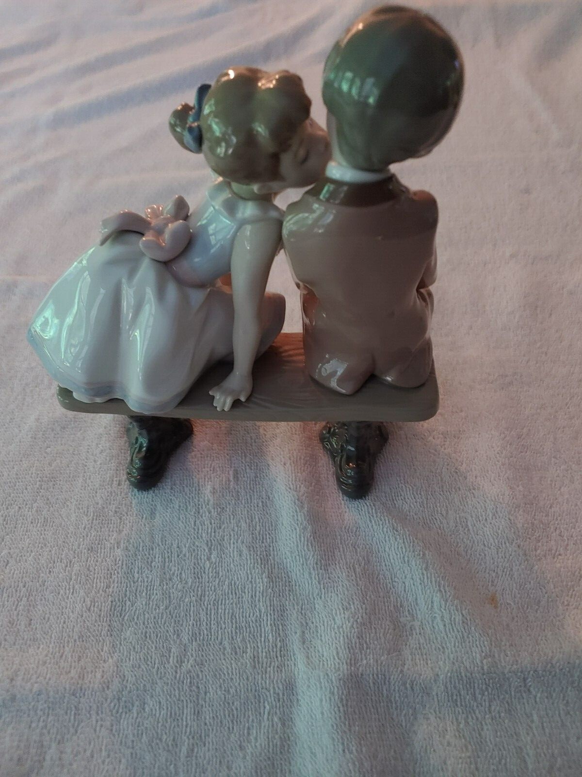 Lladro “Ten and Growing” #7635 w/original box Anniversary LCS 1985-1995 Ex Cond