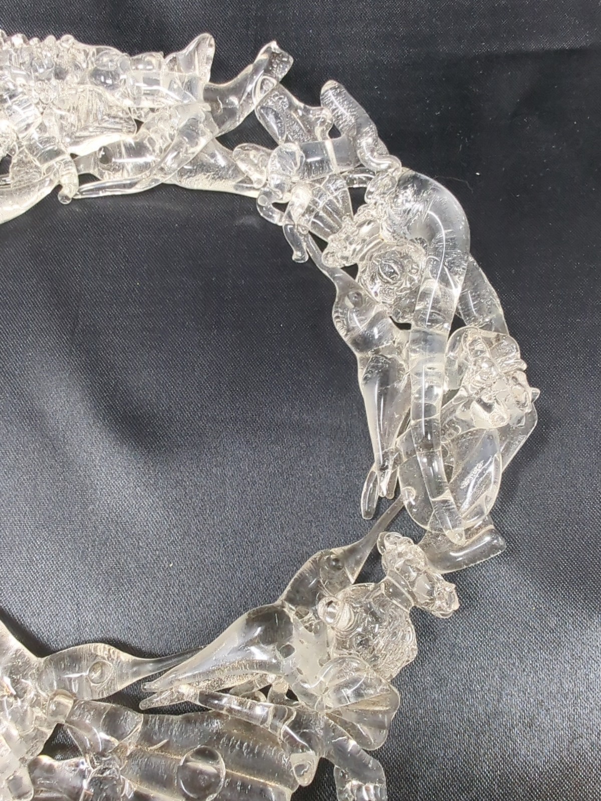 Clear Glass Wreath Figure Glass Decor Christmas Holiday Circle Figurine New