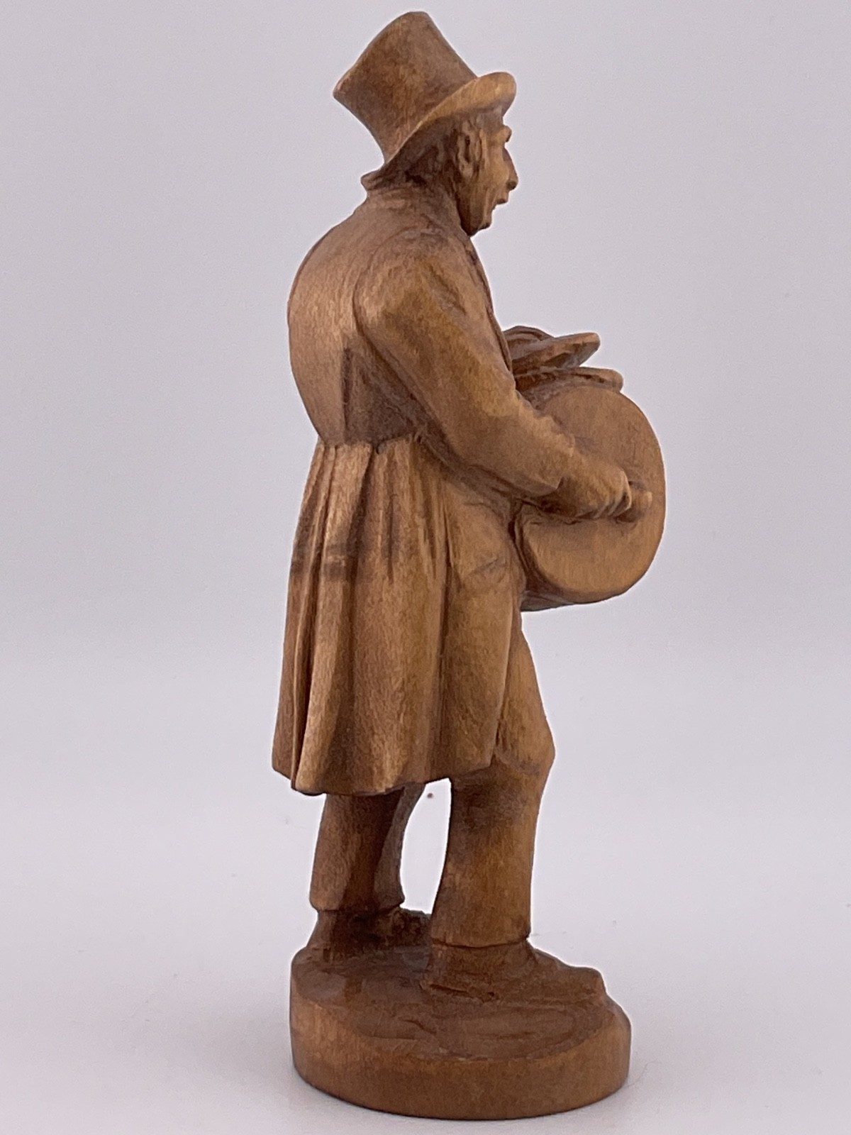 ANRI Italy? Hand Carved Wood Figure wandering musician 4.75”