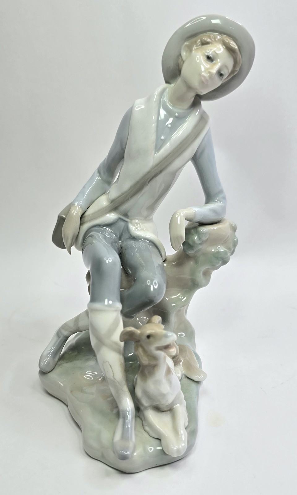 LLADRO FIGURINE SHEPARD – BOY WITH DOG #4659 – RETIRED – VICENTE MARTINEZ