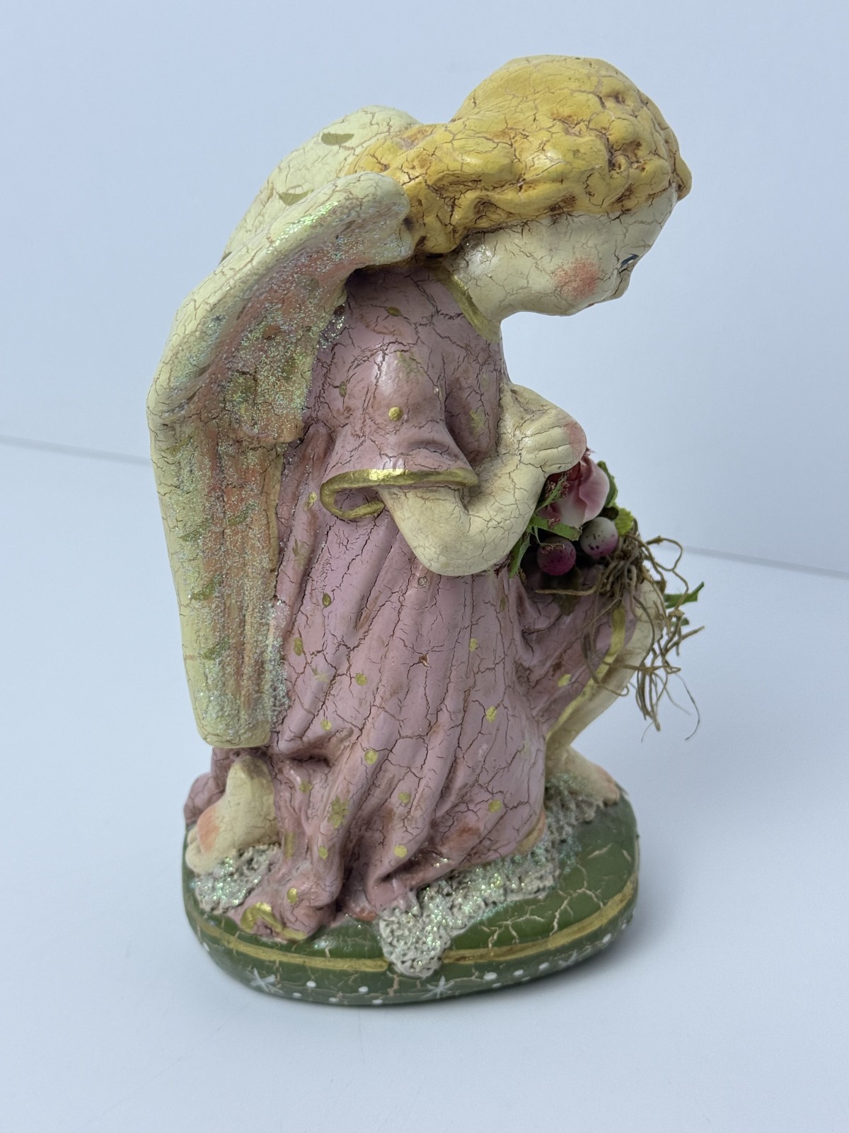 3 Angle Decorative Figurines Display/Tabletop & Wall Hanging