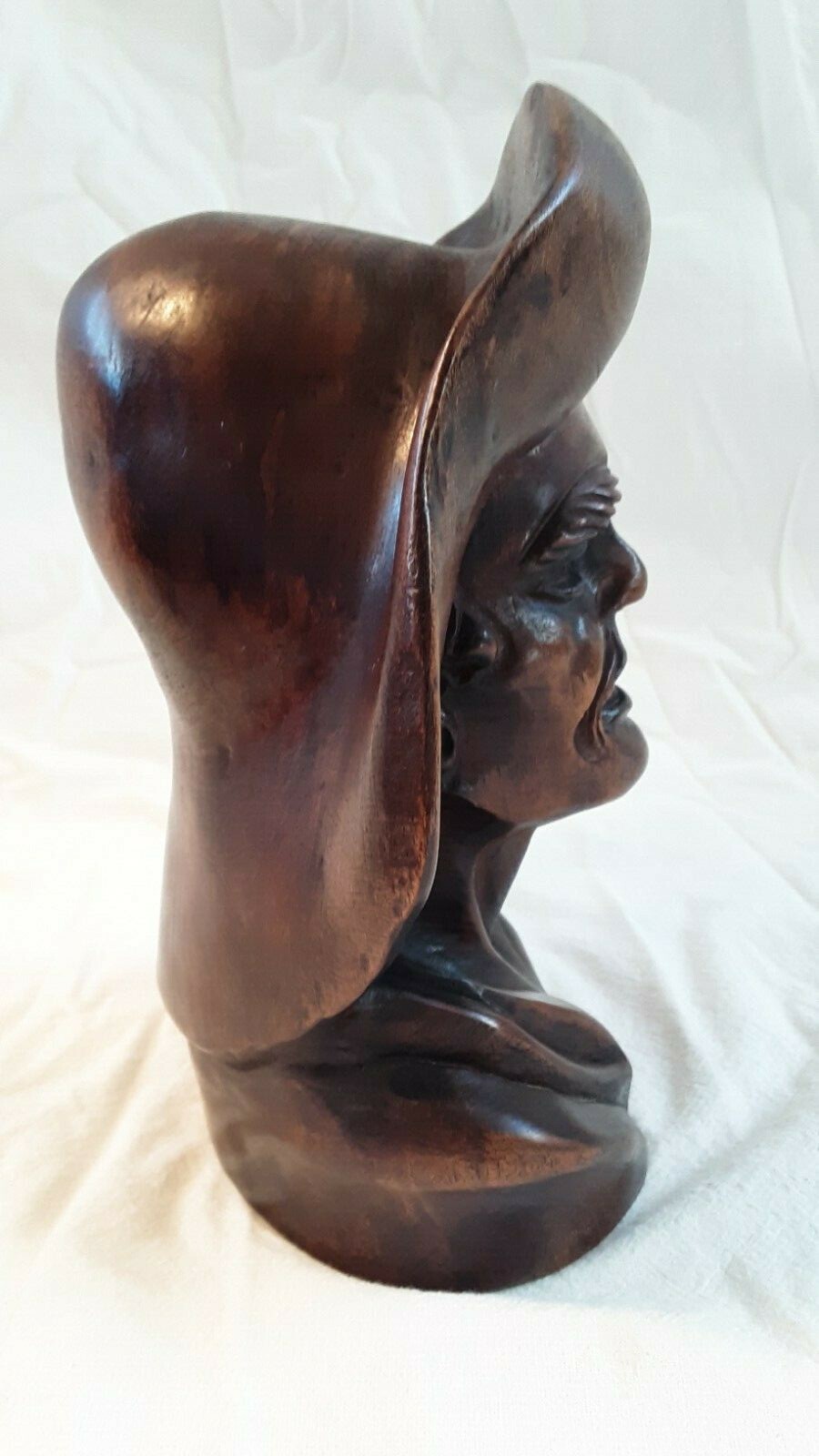 Vintiage hand-carved solid wooden fishermans head bust. 2lb, 9″ tall.