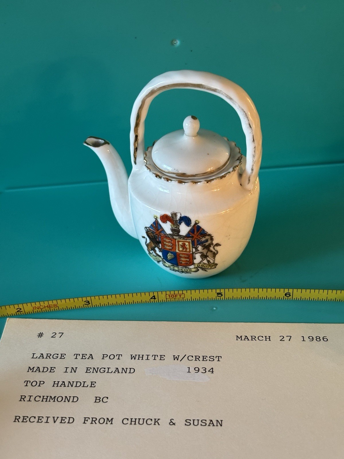Vintage Miniature Teapot Made In England Dieu Mon Droit Estate Collection #27