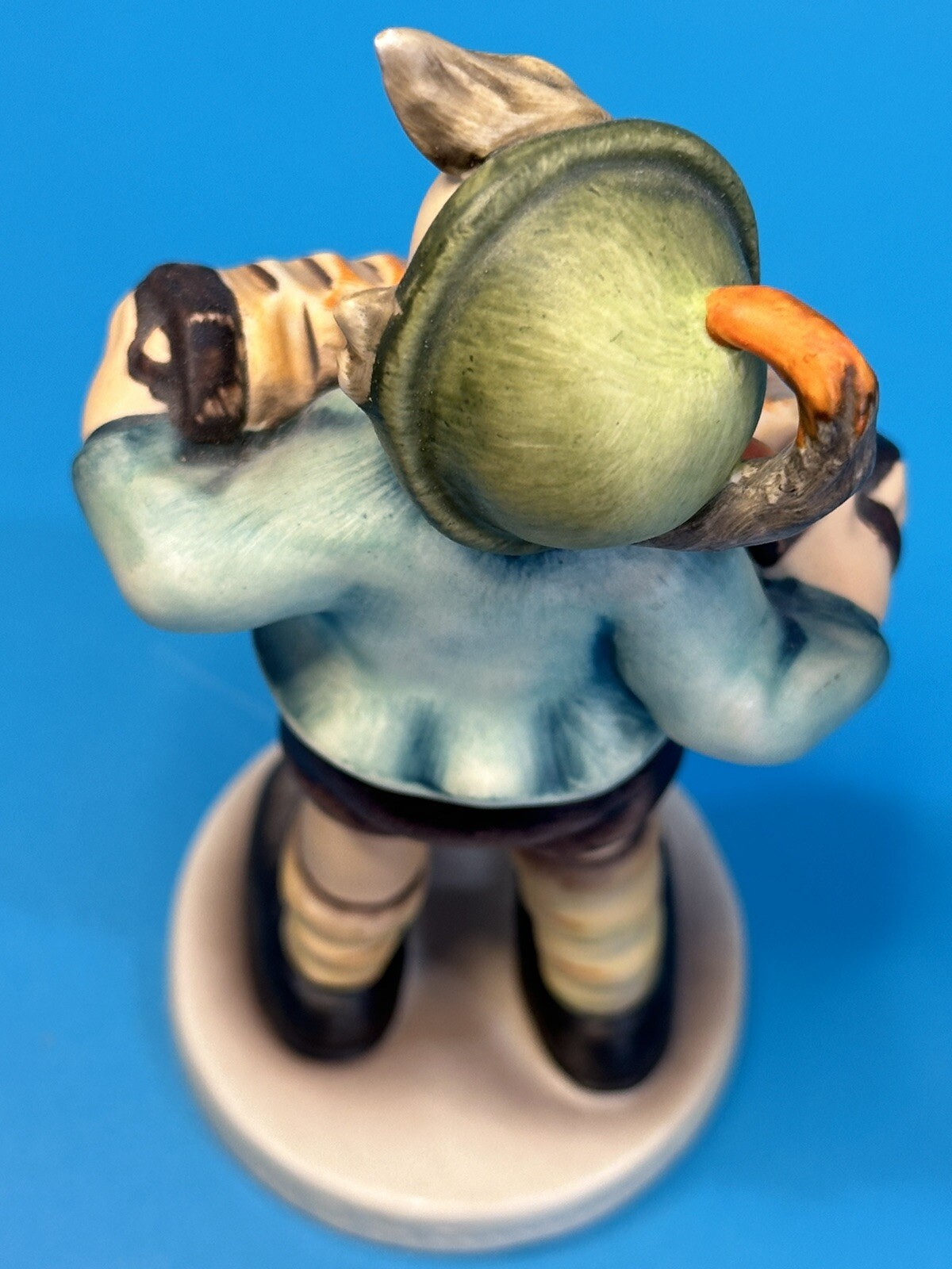 Vintage Goebel M.I. Hummel Figurine “Accordion Boy” Hum 185 TMK-3 West Germany