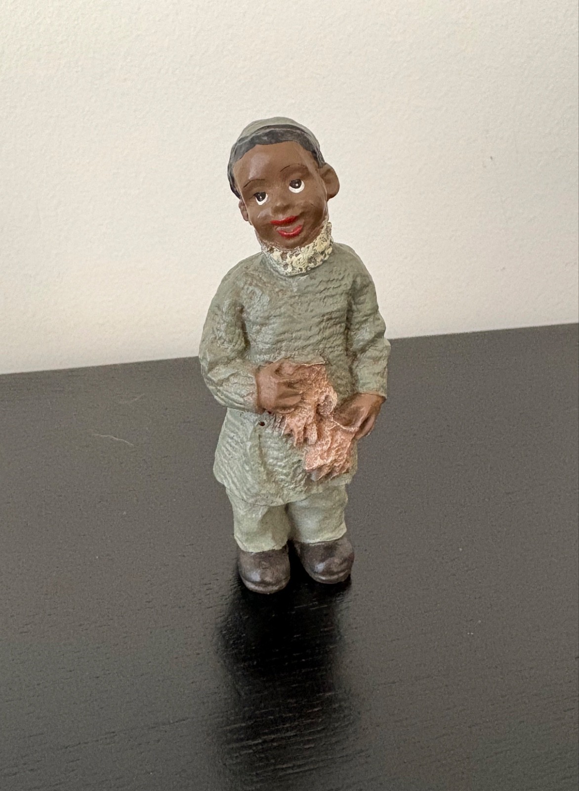 KITSCH 1970’S 1980’S BLACK AMERICANA ASHTRAY and FIGURINE LOT